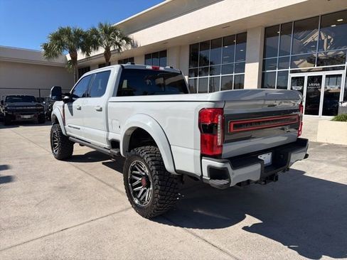Used 2026 Ford F250 Lariat w/ Black Appearance Package image 3