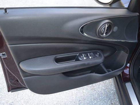 Used 2016 MINI Cooper Clubman image 11