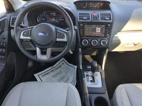 Used 2017 Subaru Forester 2.5i Premium image 13
