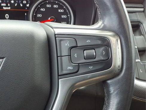 Used 2021 Chevrolet Tahoe Premier w/ Premium Package image 15