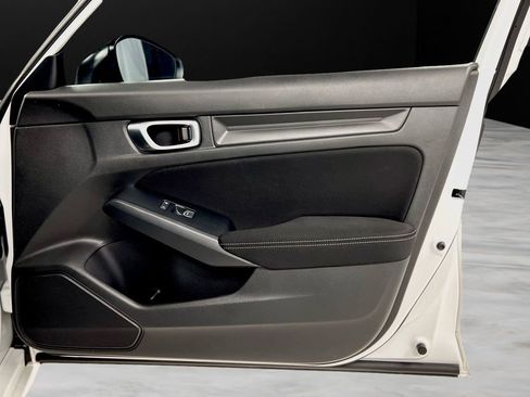 Used 2024 Honda Civic Sport image 37