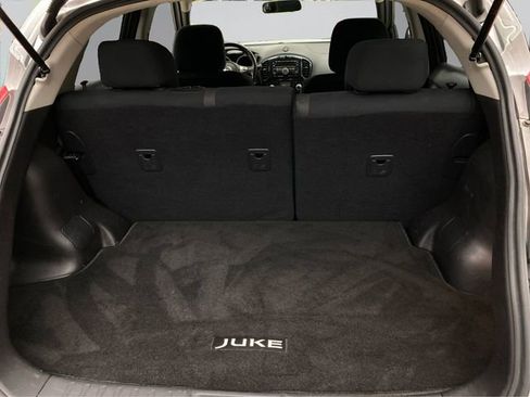 Used 2011 Nissan Juke SV image 14