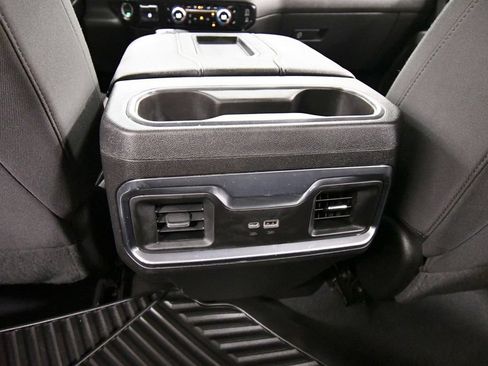 Used 2022 GMC Sierra 1500 Elevation w/ X31 Off-Road Package AWD/4WD image 16