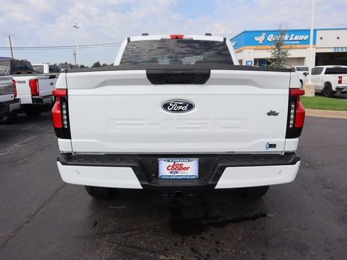 Used 2025 Ford F150 Lightning Flash image 22