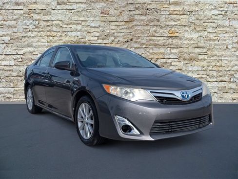 Used 2012 Toyota Camry XLE w/ Leather Pkg FWD image 1