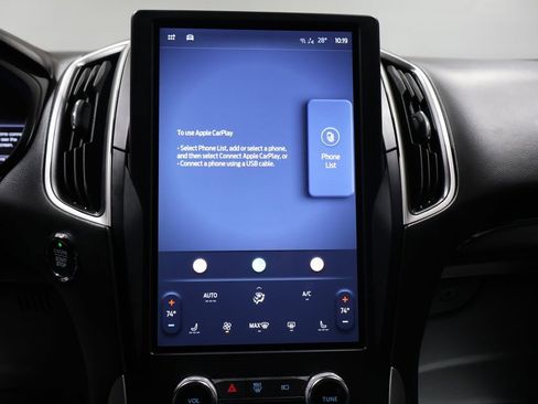 Used 2024 Ford Edge ST-Line image 23