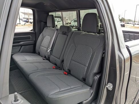 New 2026 RAM 1500 4x4 Crew Cab image 43