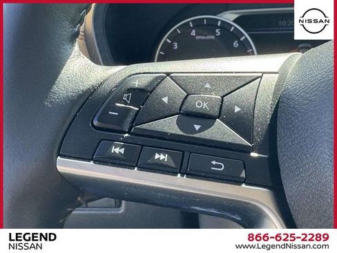 Used 2023 Nissan Sentra SV w/ SV Premium Package FWD image 18