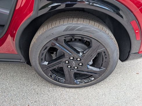 New 2026 Chevrolet Equinox EV RS image 9