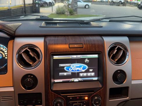 Used 2014 Ford F150 Lariat w/ Equipment Group 502A Luxury image 29