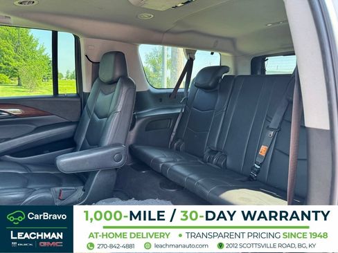 Used 2020 Cadillac Escalade ESV Premium Luxury AWD/4WD image 12