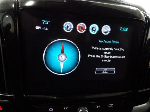 Used 2019 Chevrolet Traverse LT w/ LPO, Floor Liner Package AWD/4WD image 20