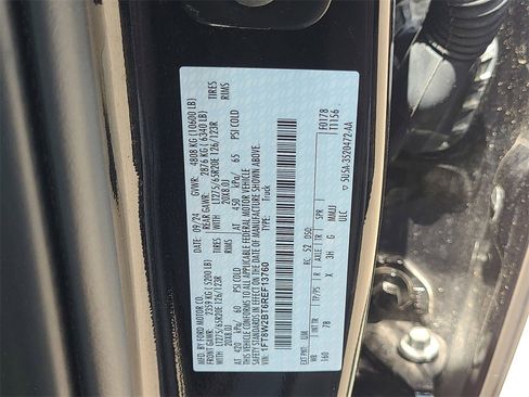 Used 2024 Ford F250 Platinum w/ FX4 Off-Road Package image 35