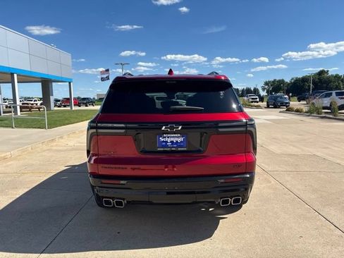 Used 2024 Chevrolet Traverse RS w/ LPO, Floor Liner Package AWD/4WD image 7