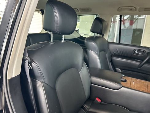 Used 2022 Nissan Armada SL w/ Captain's Chairs Package image 32