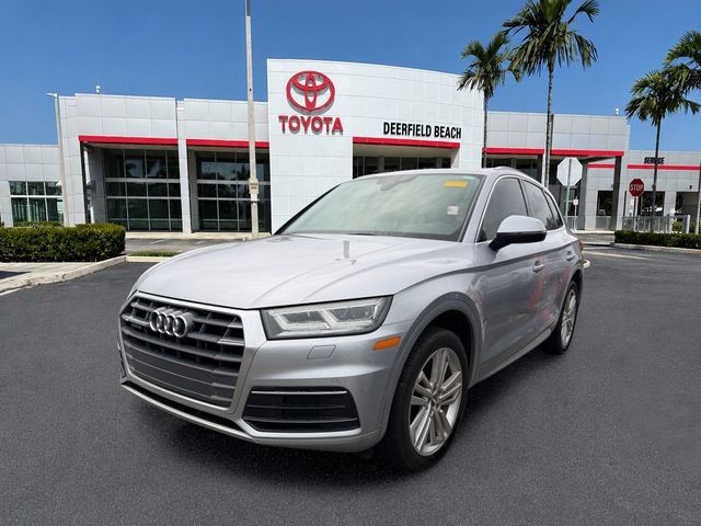 Used 2018 Audi Q5 2.0T Premium Plus w/ Premium Plus Package AWD/4WD image 3