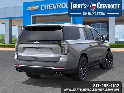 New 2026 Chevrolet Suburban High Country AWD/4WD image 5