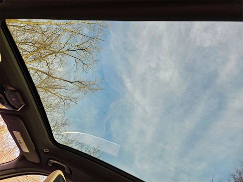 Used 2025 BMW X3 xDrive30i w/ Convenience Package image 18