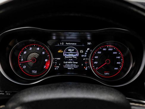 Used 2016 Dodge Charger SRT w/ Harman/Kardon Audio Group RWD image 25