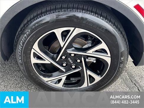 Used 2024 Lincoln Nautilus Premier w/ Equipment Group 102A image 24