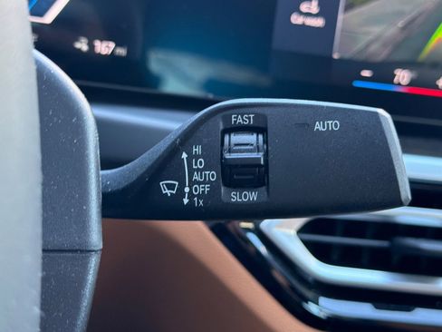 Used 2023 BMW i4 eDrive35 w/ Premium Package image 33