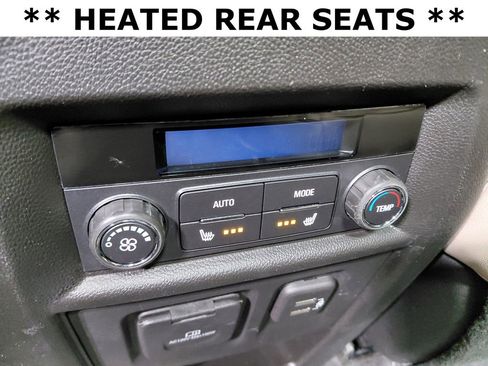Used 2023 Chevrolet Traverse Premier w/ LPO, Floor Liner Package AWD/4WD image 13