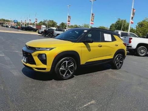 Certified 2023 Chevrolet TrailBlazer RS w/ Convenience Package FWD image 4