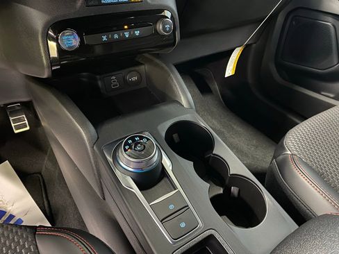 Used 2024 Ford Escape ST-Line w/ Tech Pack #1 image 26