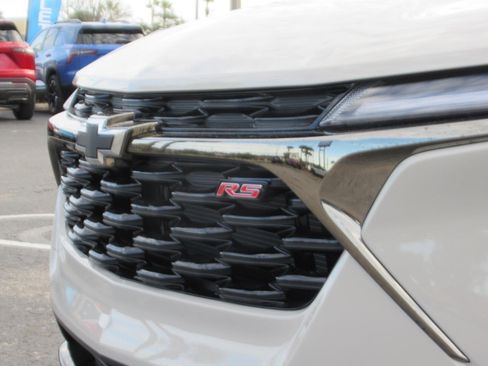 New 2026 Chevrolet Trax RS w/ Driver Confidence Package image 9