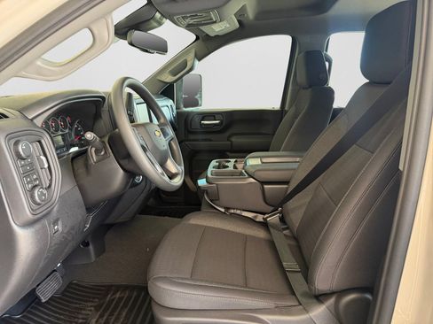 New 2026 Chevrolet Silverado 2500 Custom w/ Custom Value Package AWD/4WD image 9
