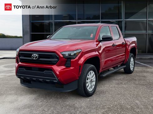 Used 2025 Toyota Tacoma SR AWD/4WD image 7