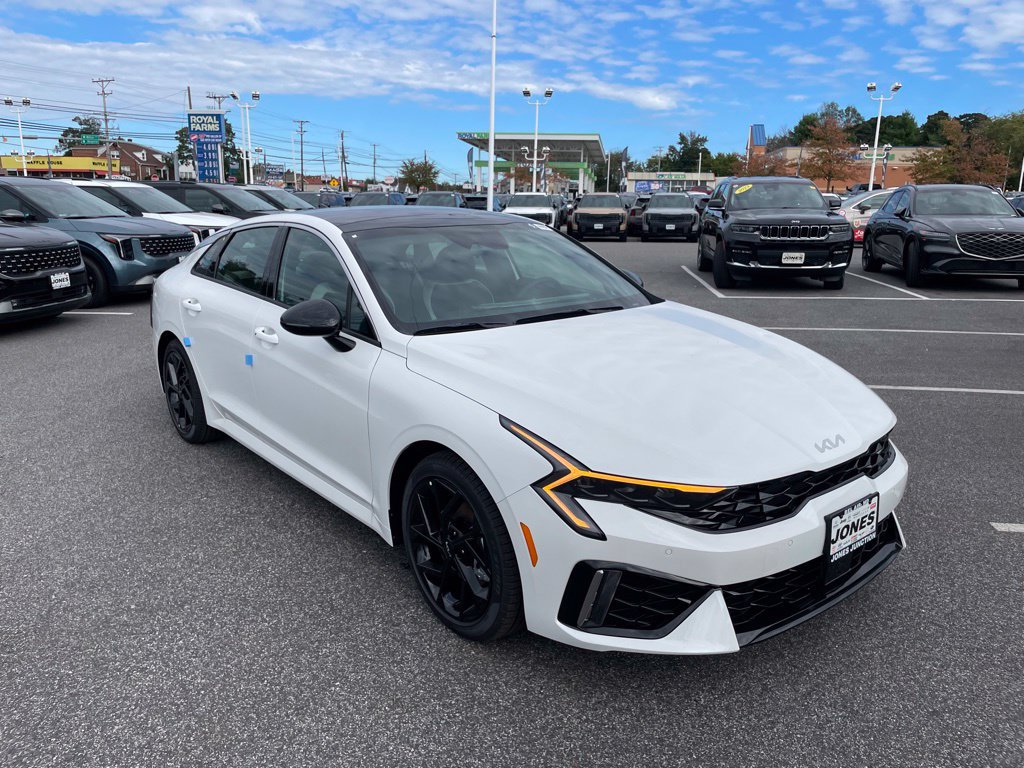 New 2027 Kia K5 GT-Line AWD/4WD image 2