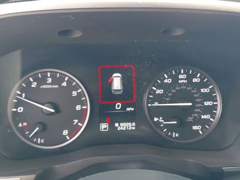 Used 2025 Subaru Ascent Premium AWD/4WD image 18