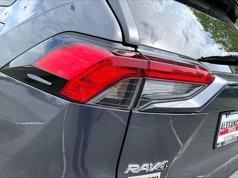 Used 2024 Toyota RAV4 XLE image 27