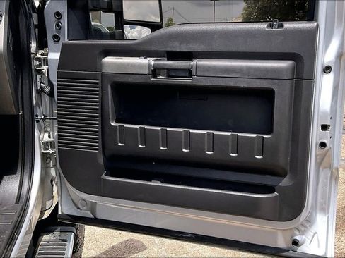 Used 2011 Ford F250 Lariat w/ Lariat Ultimate Pkg AWD/4WD image 29