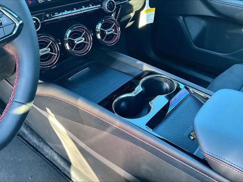 New 2026 Chevrolet Blazer EV RS image 8