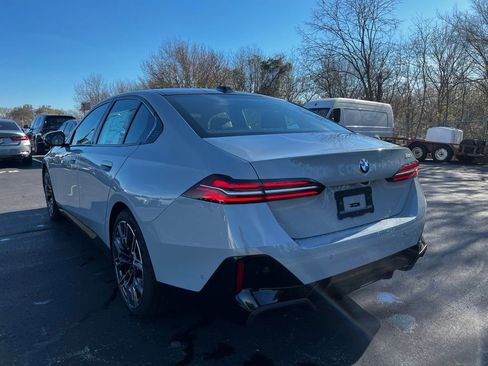 New 2026 BMW 530i w/ M Sport Package image 7