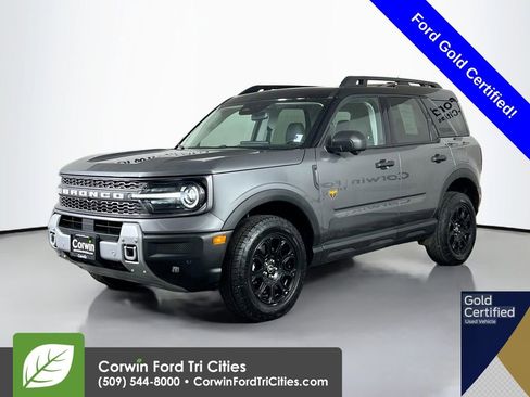 Used 2025 Ford Bronco Sport Badlands image 5