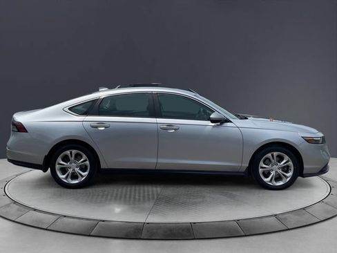 Certified 2023 Honda Accord LX image 6