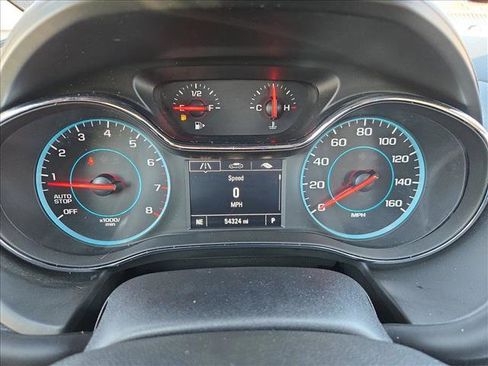 Used 2018 Chevrolet Cruze LT w/ Convenience Package image 11