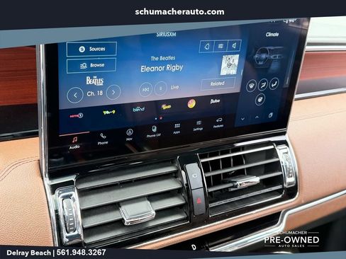 Used 2022 Lincoln Navigator L Reserve RWD image 18