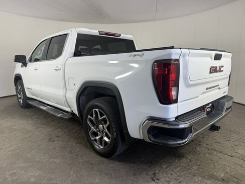Used 2023 GMC Sierra 1500 SLE AWD/4WD image 6