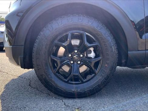Used 2022 Ford Explorer Timberline w/ Timberline Technology Package AWD/4WD image 9