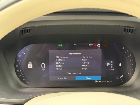 Certified 2024 Volvo XC60 B5 Plus w/ Protection Package Premier AWD/4WD image 20