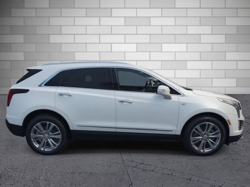 Certified 2024 Cadillac XT5 Premium Luxury image 6