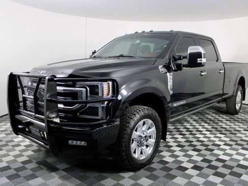 Used 2020 Ford F350 Platinum AWD/4WD image 3