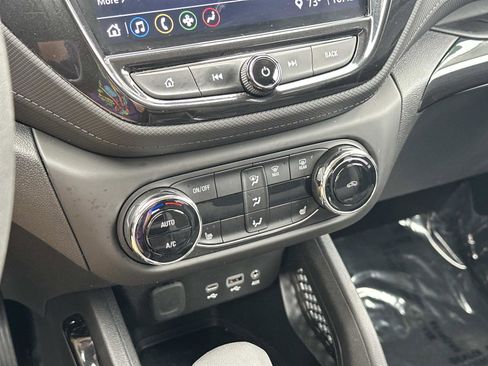Certified 2023 Chevrolet TrailBlazer LT w/ Convenience Package image 29
