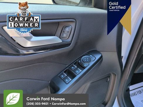Used 2025 Ford Escape ST-Line w/ Tech Pack #1 AWD/4WD image 13