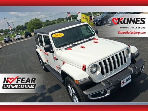 Used 2022 Jeep Wrangler Unlimited Sahara w/ Cold Weather Group AWD/4WD image 1