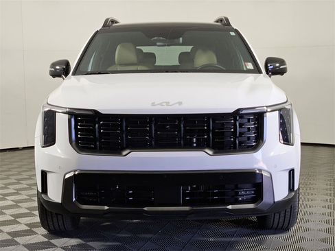 Used 2024 Kia Sorento SX Prestige w/ Olive Brown Leather Package image 2